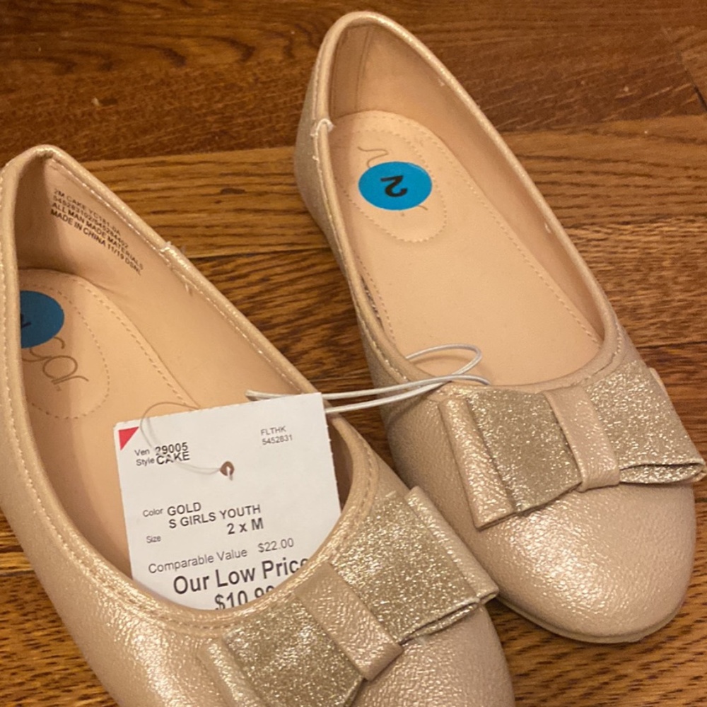 Girls dress shoes